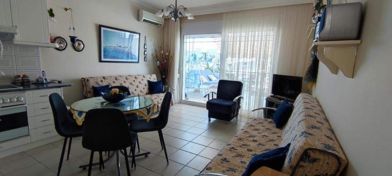 Sunflower Apartment Nea Peramos  Exterior photo